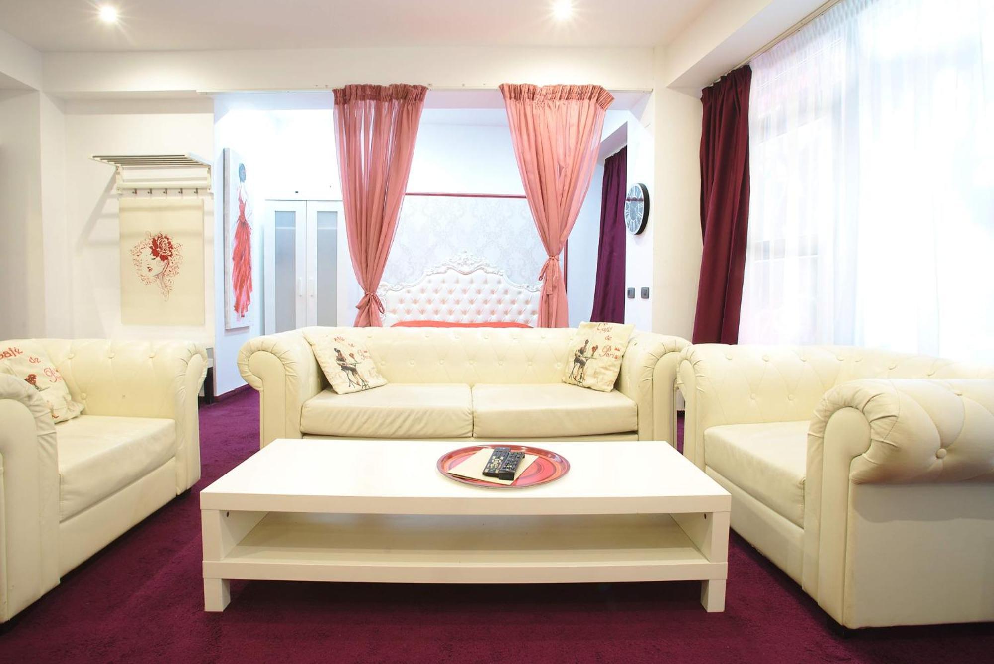 Aparthotel Jolie Galaţi Extérieur photo